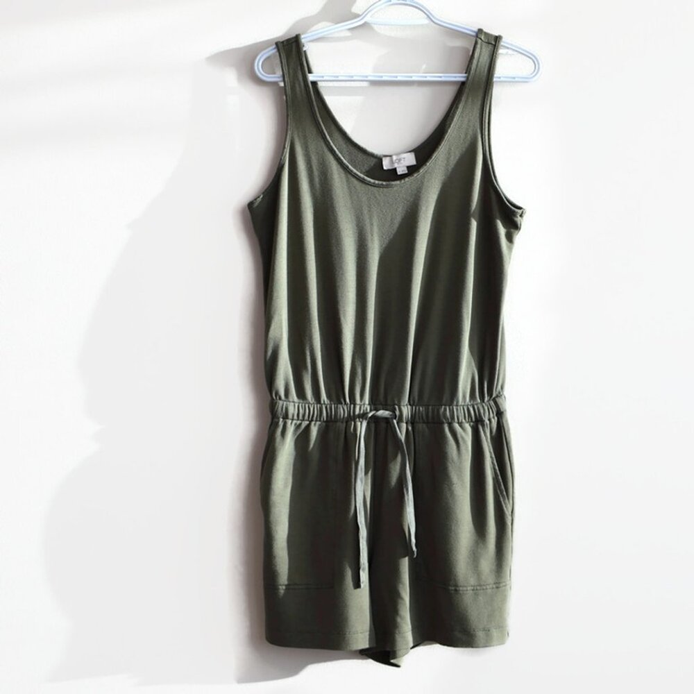 Olive Green Summer Jumper from Loft Outlet - Size M - Has Pockets